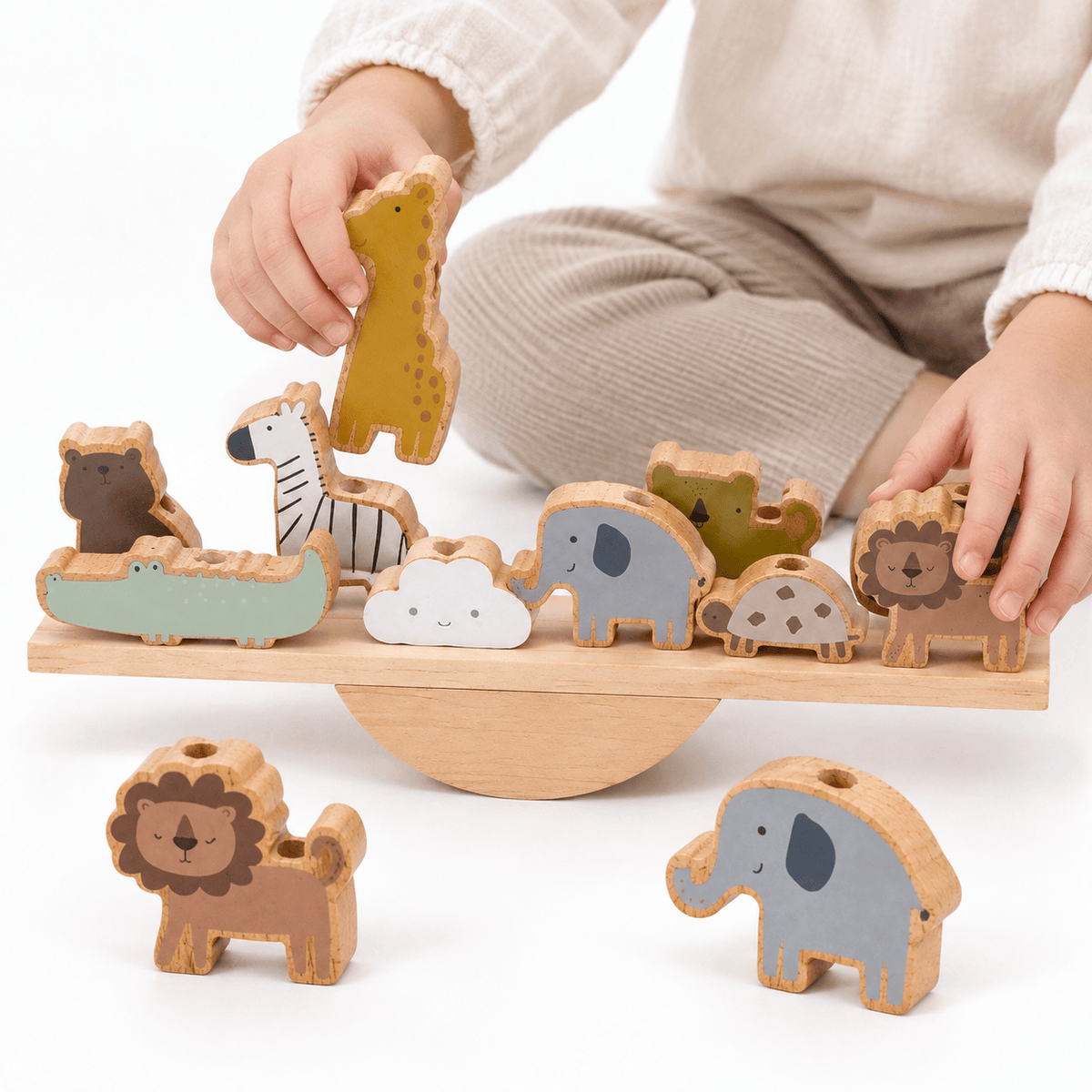 Montessori Animal Balancing Game with Wooden Safari Figures for Kids