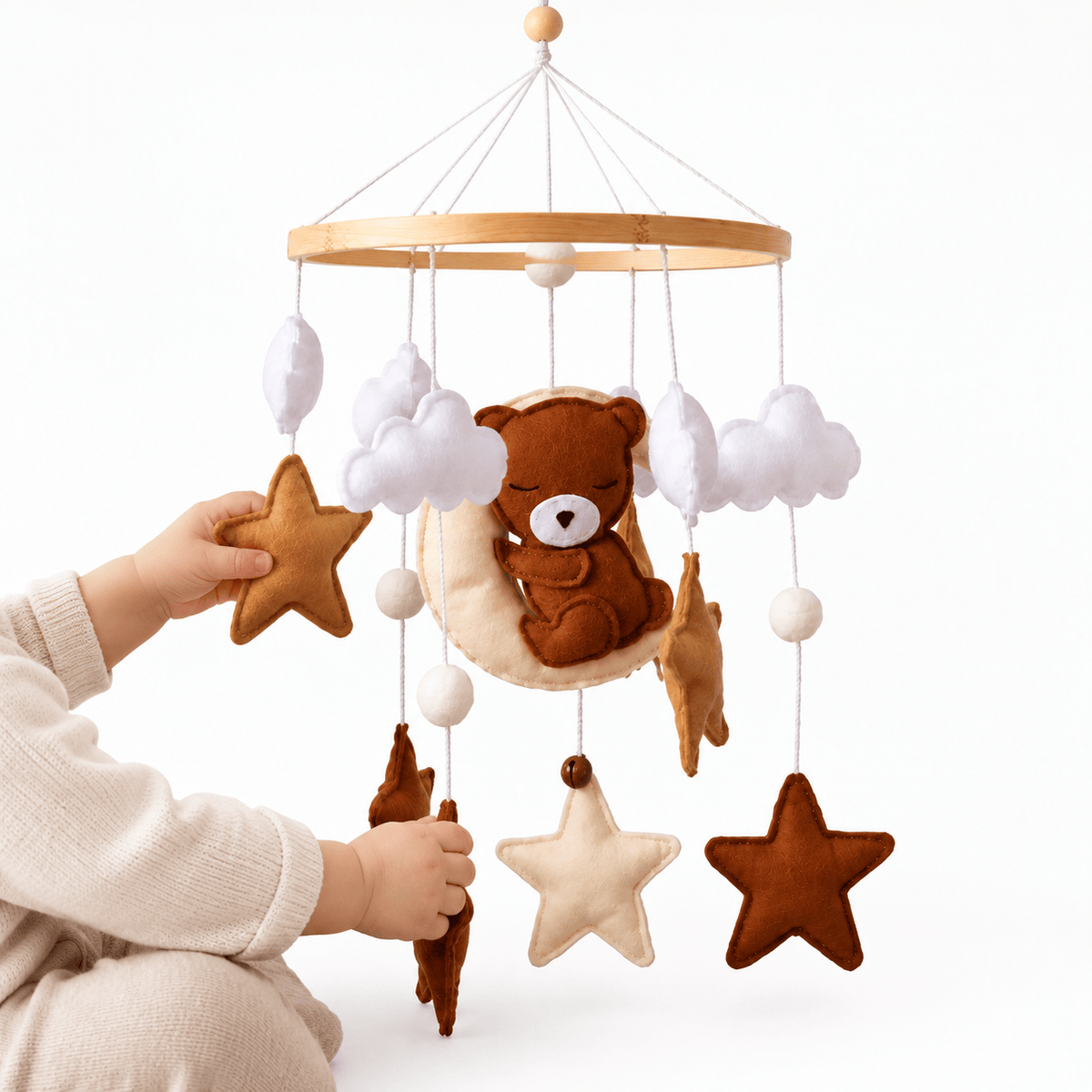 Wooden Baby Crib Mobile with Bear – Montessori Mobile for Babies